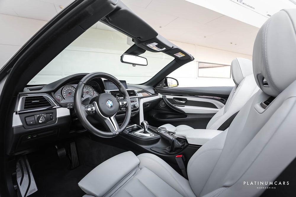 BMW M4 Competition Cab 450hk / Låga mil / Kolfiber / H&K
