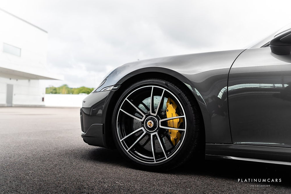 Porsche 911 992 Turbo S Cab PDK 650hk 2024 / Sv.såld