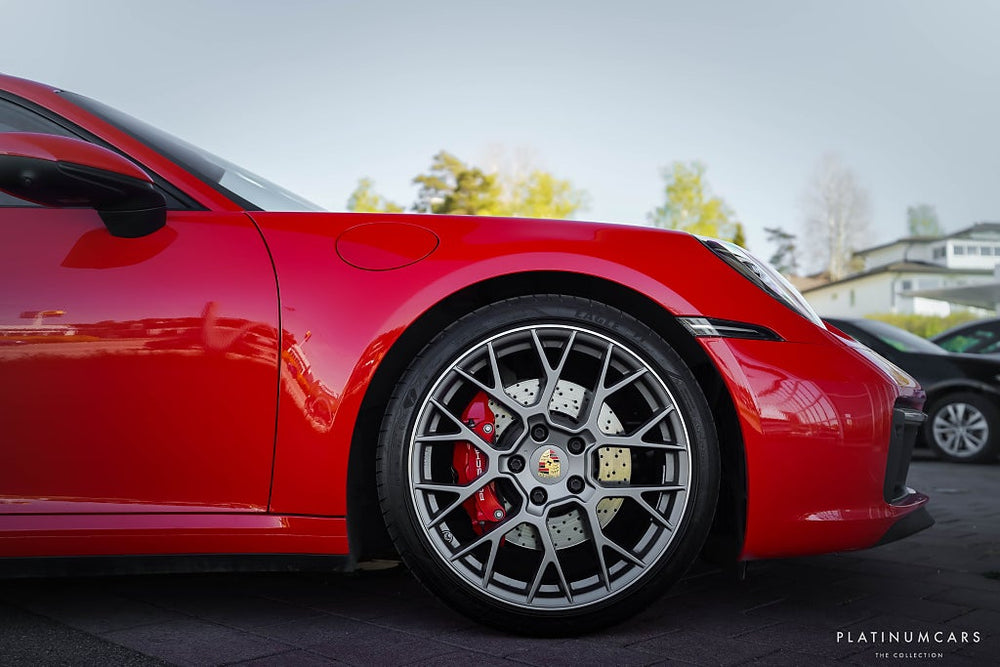 Porsche 911 992 Carrera 4S PDK 450hk / PDCC / Matrix / 18-vägs