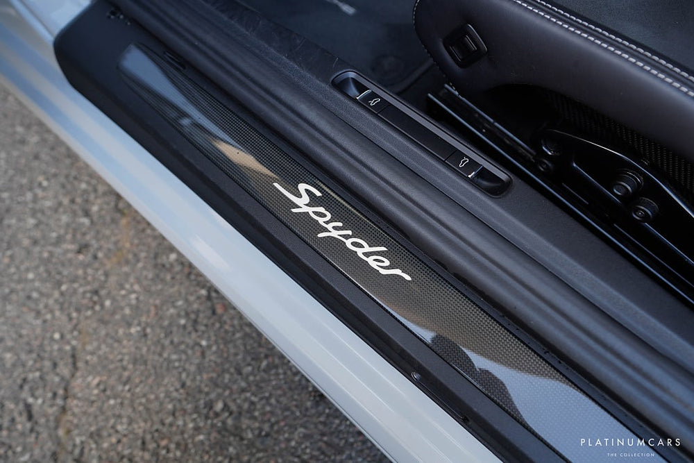 Porsche 718 Spyder PDK Spyder 420hk / Skalstolar / Kolfiber
