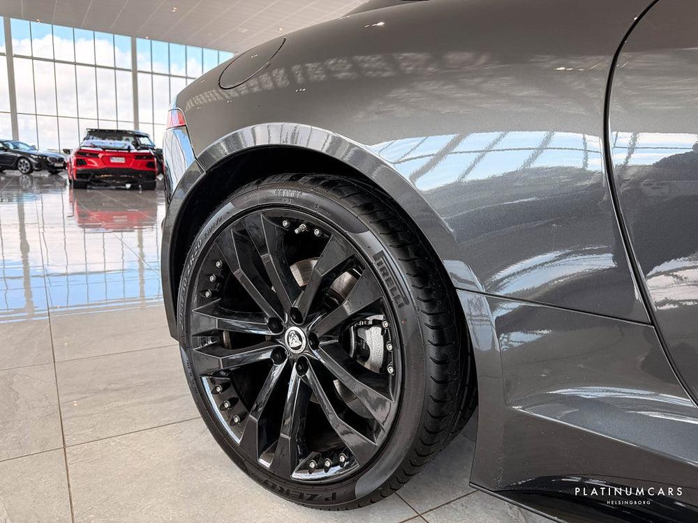 Jaguar F-Type P300 Quickshift R-Dynamic, R-Dynamic Black 2024