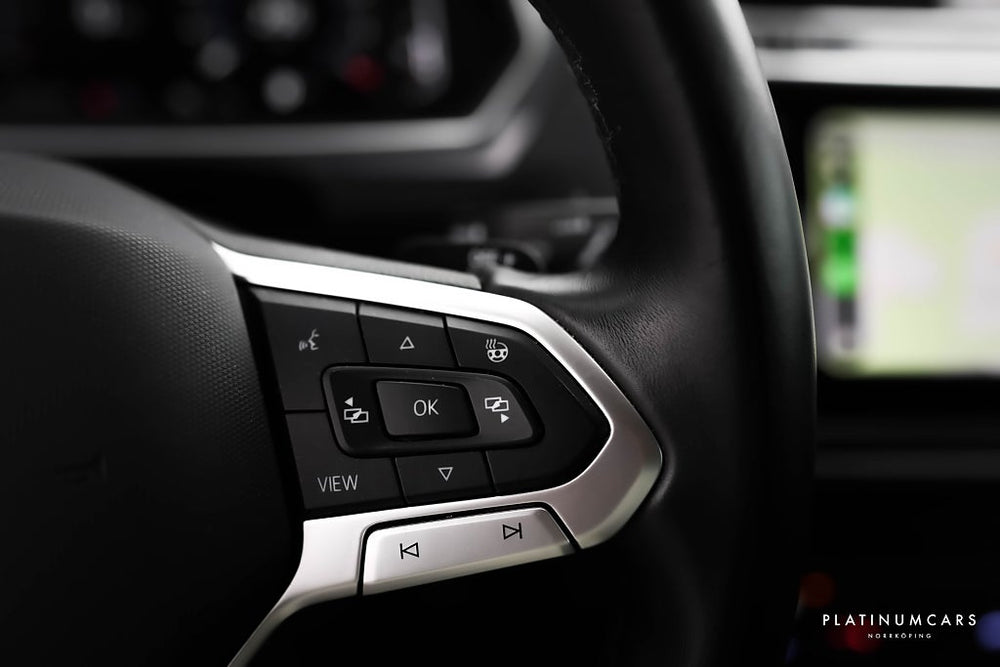 Volkswagen Tiguan eHybrid 1.4 TSI DSG 245hk / Elegance / V-hjul / Matrix