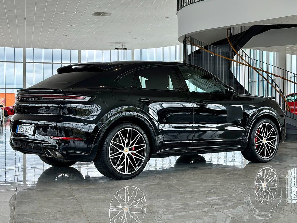Porsche Cayenne S E-Hybrid Coupé 520hk / SportDesign / Luft / Burmester