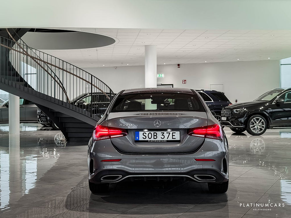 Mercedes-Benz A 220 Sedan AMG Line 190hk / CarPlay / Kamera