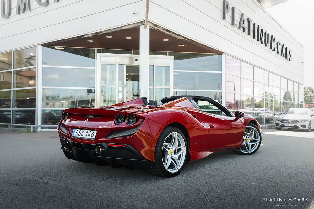 Ferrari F8 Spider 720hk / Lift / Kolfiber / SE SPEC!