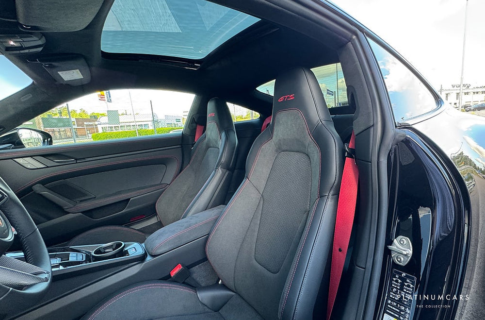 Porsche 911 992.2 Carrera 4 GTS 540hk / Matrix / Titan / Kolfiber