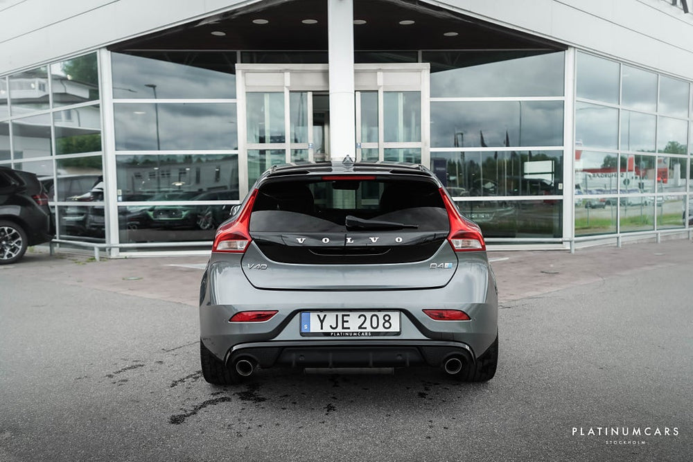 Volvo V40 D4 R-Design Polestar / Sv.Såld / Värmare / Pano