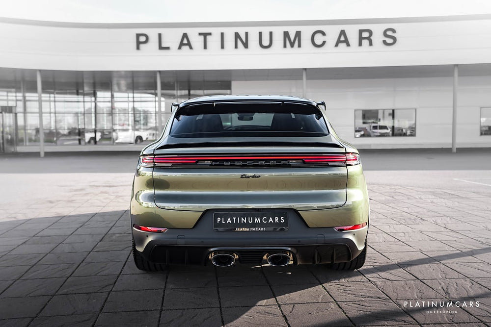 Porsche Cayenne Turbo GT E-hybrid Coupé 739hk / Sv.såld / PTS / LÅGA MIL