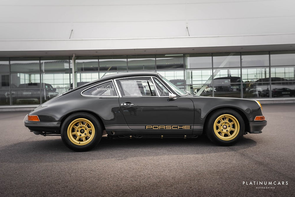 Porsche 911 ST Recreation 1970 – UNIK