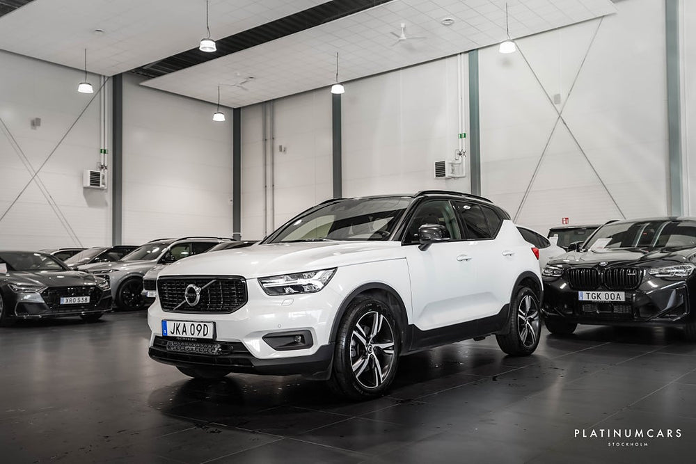 Volvo XC40 B4 AWD R-Design / LEASEBAR / H&K / Dragkrok