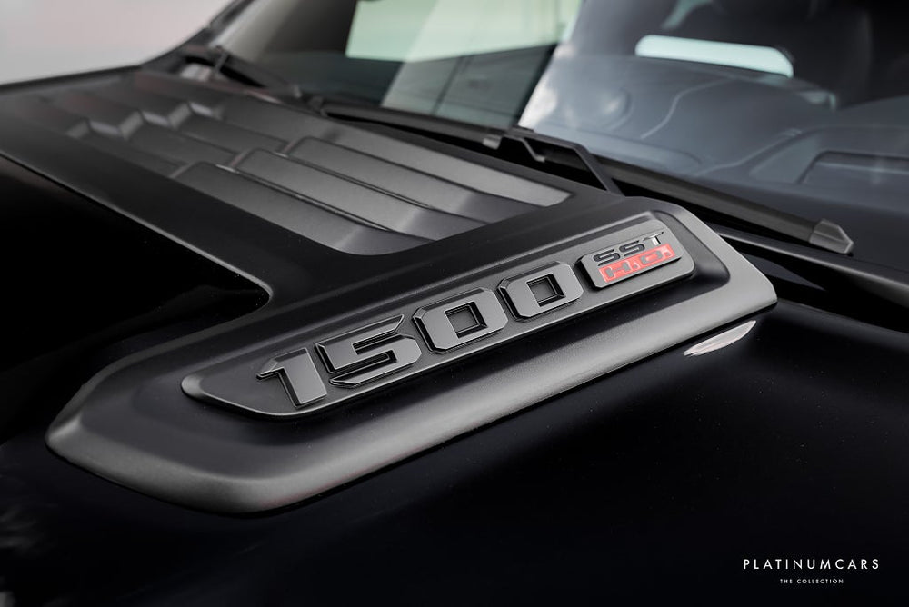 RAM 1500 Limited Rambox Tail Night 2026 / LEASEBAR