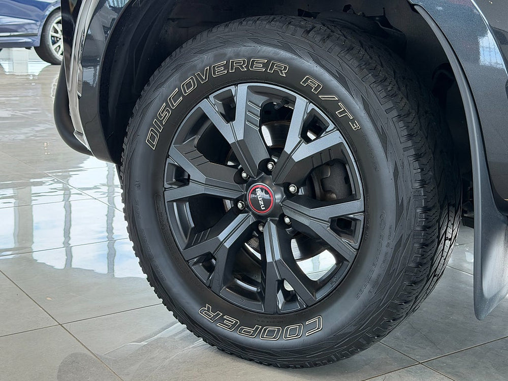 Isuzu D-Max Crew Cab 1.9 CNG AT 4WD 163hk / STYLE  / OFF-ROAD EDT