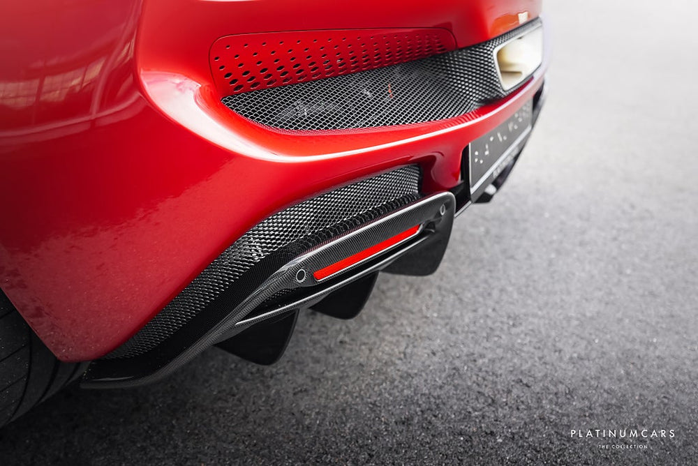 Ferrari 296 GTB 830hk  / NYPRIS 4,7 MILJ / SE SPEC!