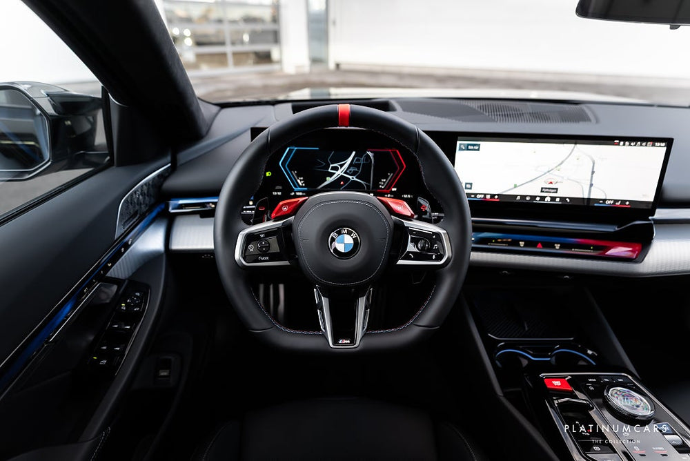 BMW M5 Touring xDrive 727hk / LEASEBAR / Sv.såld / SPEC