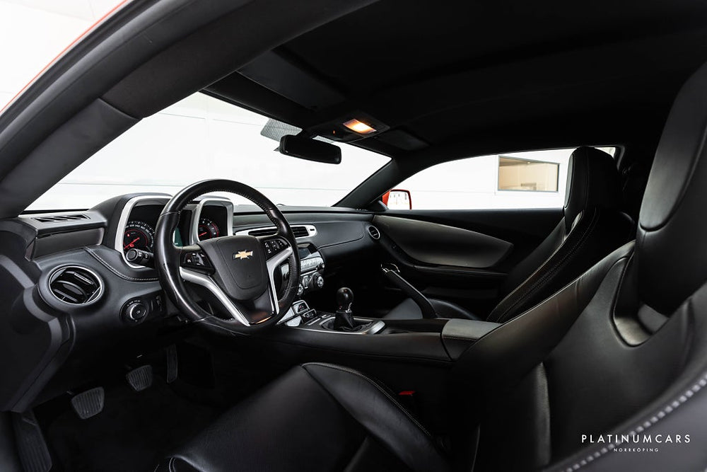 Chevrolet Camaro SS Manuell 6.2 V8 432hk / HUD / Boston / Låga mil