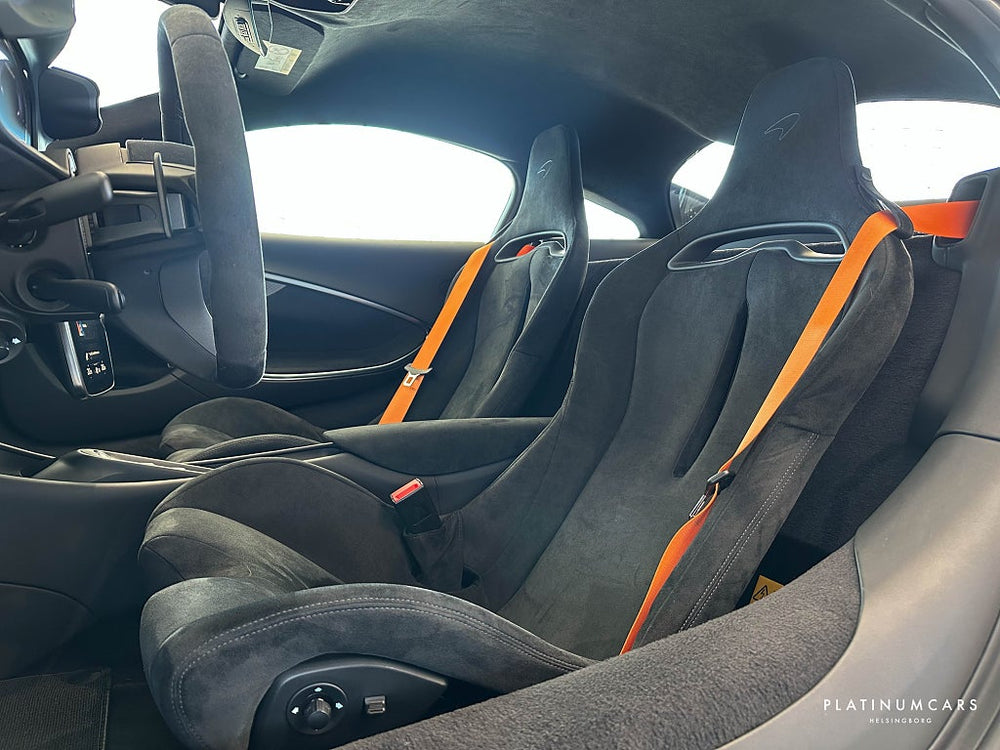 McLaren Artura 680hk / Sv.såld / Technology / B&W / Låga mil