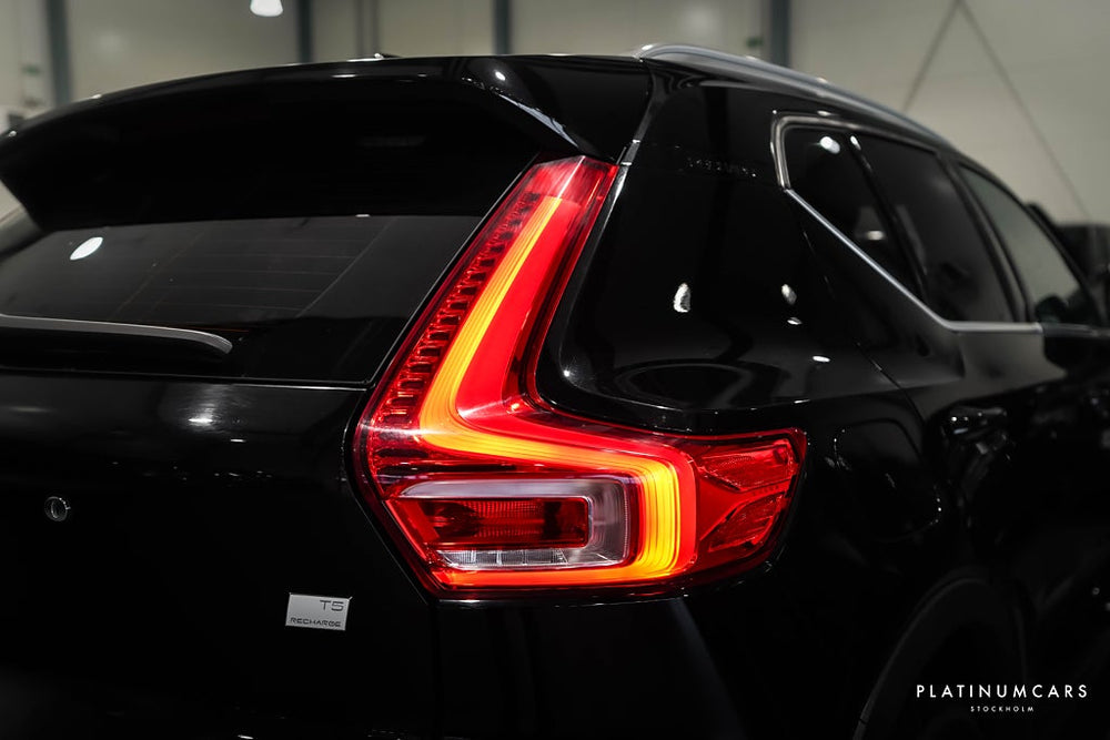 Volvo XC40 Recharge T5 Inscription / LEASEBAR / Värmare / Dragkrok