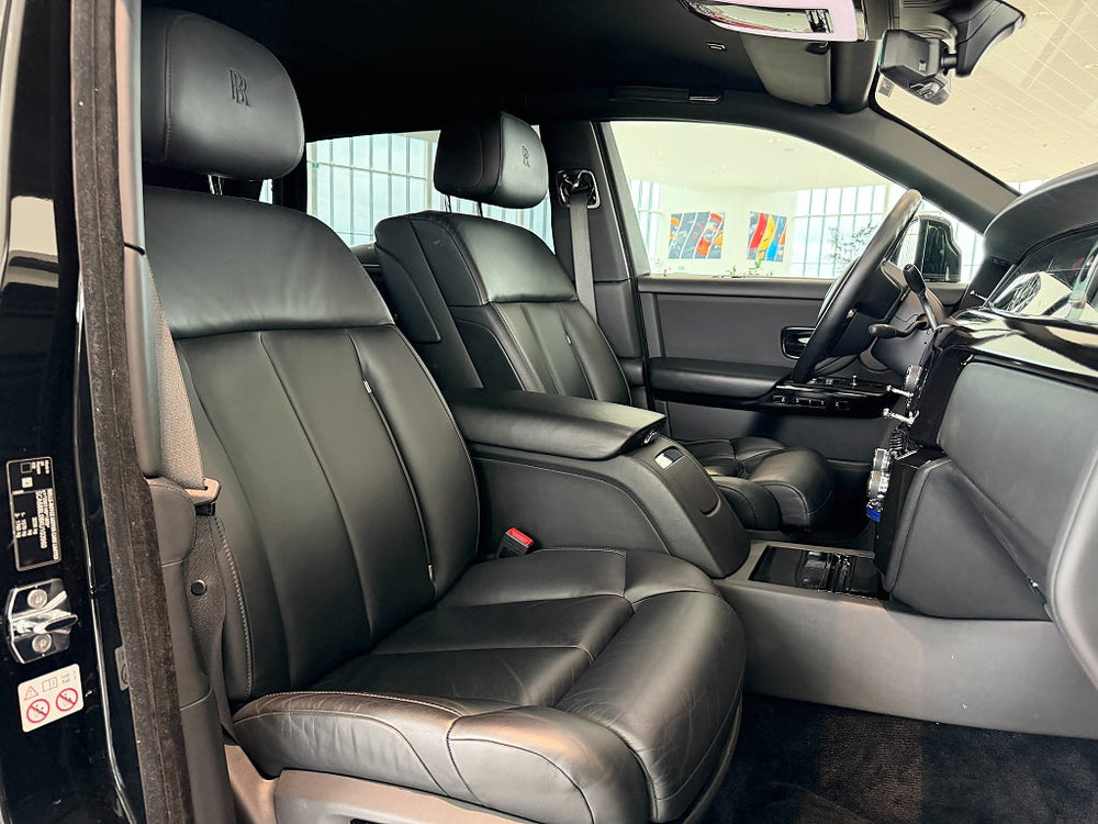 Rolls-Royce Phantom  V12 571hk Extended Wheelbase / MANSORY / Carbon