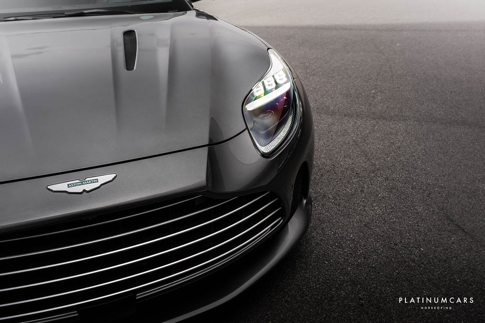 Aston Martin DB12 Coupé 680hk 2025 / "NY BIL" / LEASEBAR