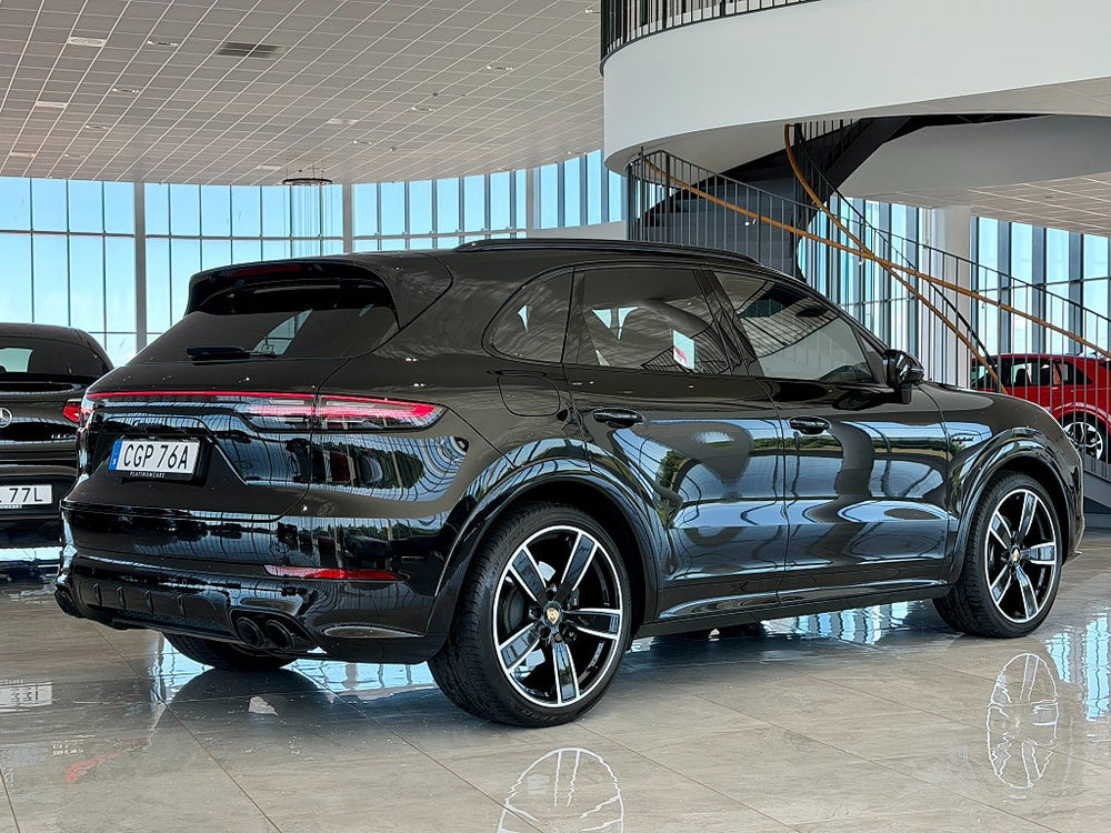 Porsche Cayenne E-Hybrid 462 hk / PLATINUM / PASM / PDLS / 360° / PANO