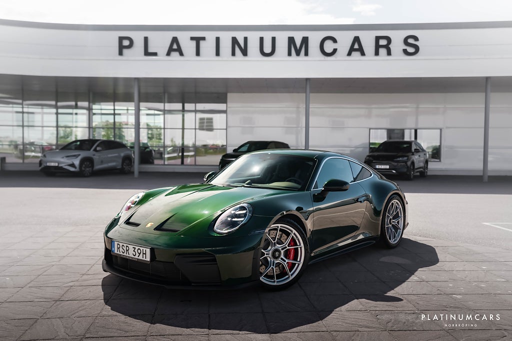 Porsche 911 992 GT3 Touring PDK 510hk 2026 / 100 mil / Sv.såld
