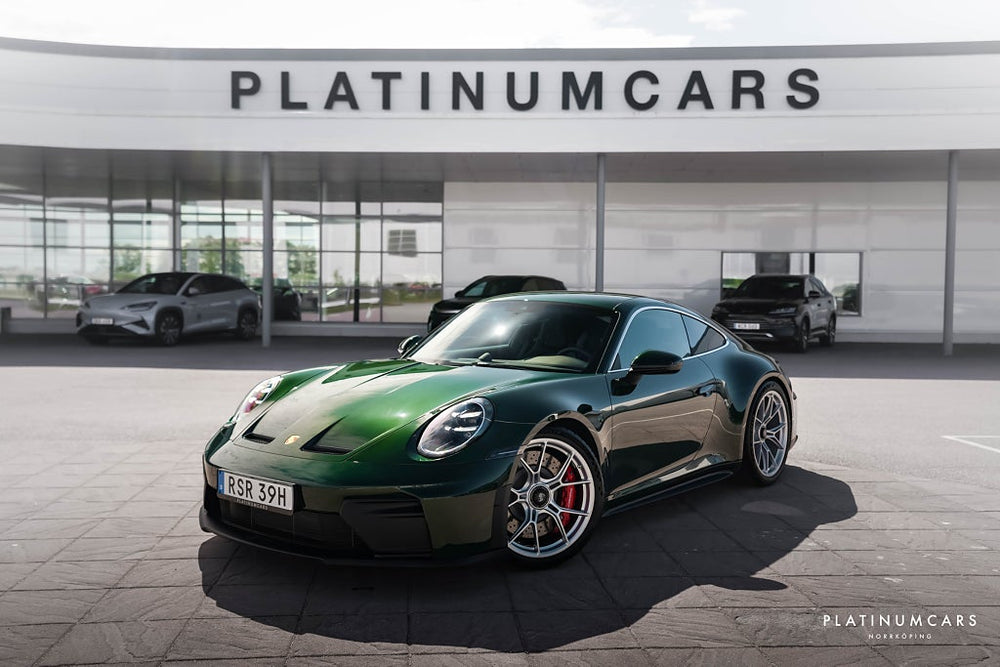 Porsche 911 992 GT3 Touring PDK 510hk 2026 / 100 mil / Sv.såld