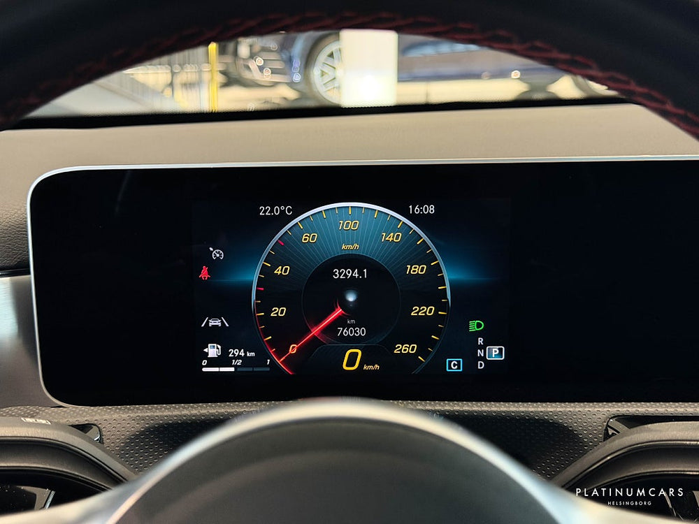 Mercedes-Benz A 220 Sedan AMG Line 190hk / CarPlay / Kamera