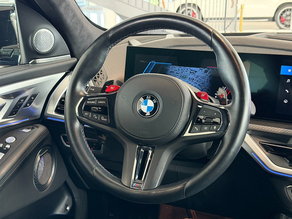 BMW XM xDrive 653hk / B&W / Connected Prof / 360° / Navi / HUD