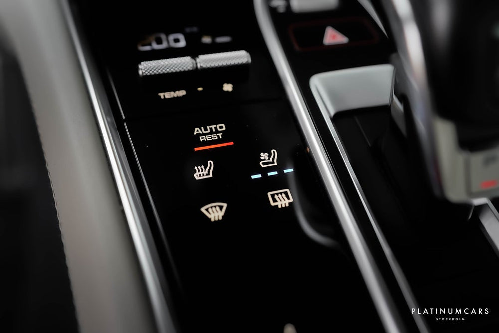 Porsche Panamera 4 E-Hybrid Sport Turismo / LEASEBAR / SE SPEC!