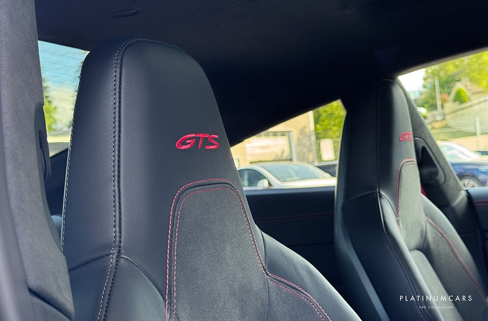 Porsche 911 992.2 Carrera 4 GTS 540hk / Matrix / Titan / Kolfiber