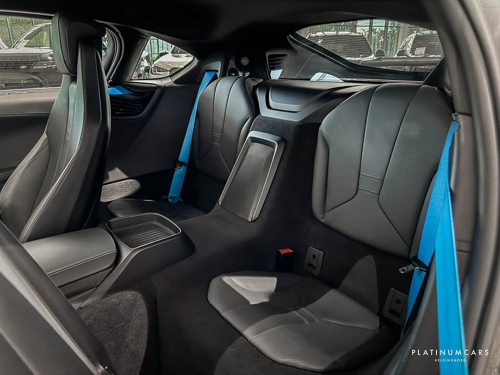BMW i8 1.5 Steptronic 362hk / H&K / HUD