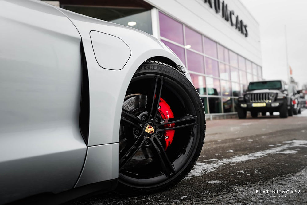 Porsche Taycan 4S Performance / BOSE / 18-vägs / Pano / SE SPEC