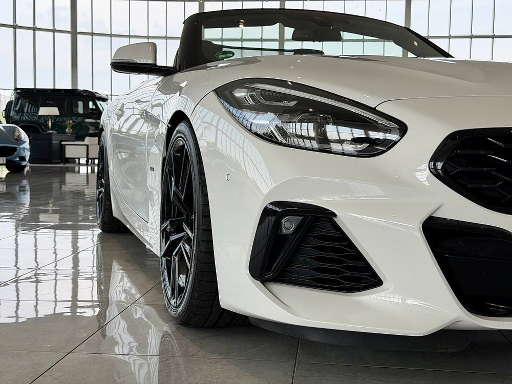 BMW Z4 340hk / Innovation / Head Up / H&K - HiFi / Navi