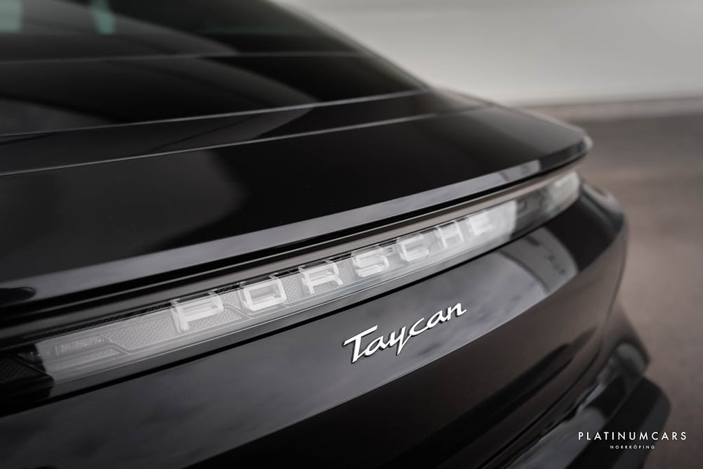 Porsche Taycan 435HK / Nya mod / LEASEBAR / Sv.Såld / SPEC