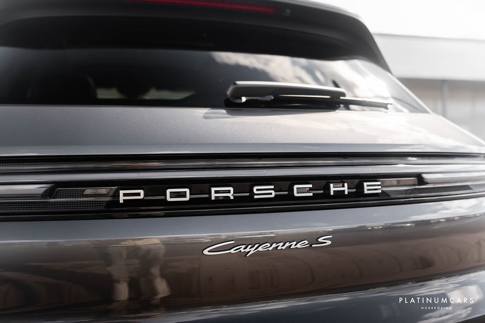 Porsche Cayenne S E-Hybrid 520hk / SportDesign / BOSE / Pano / Drag / HUD