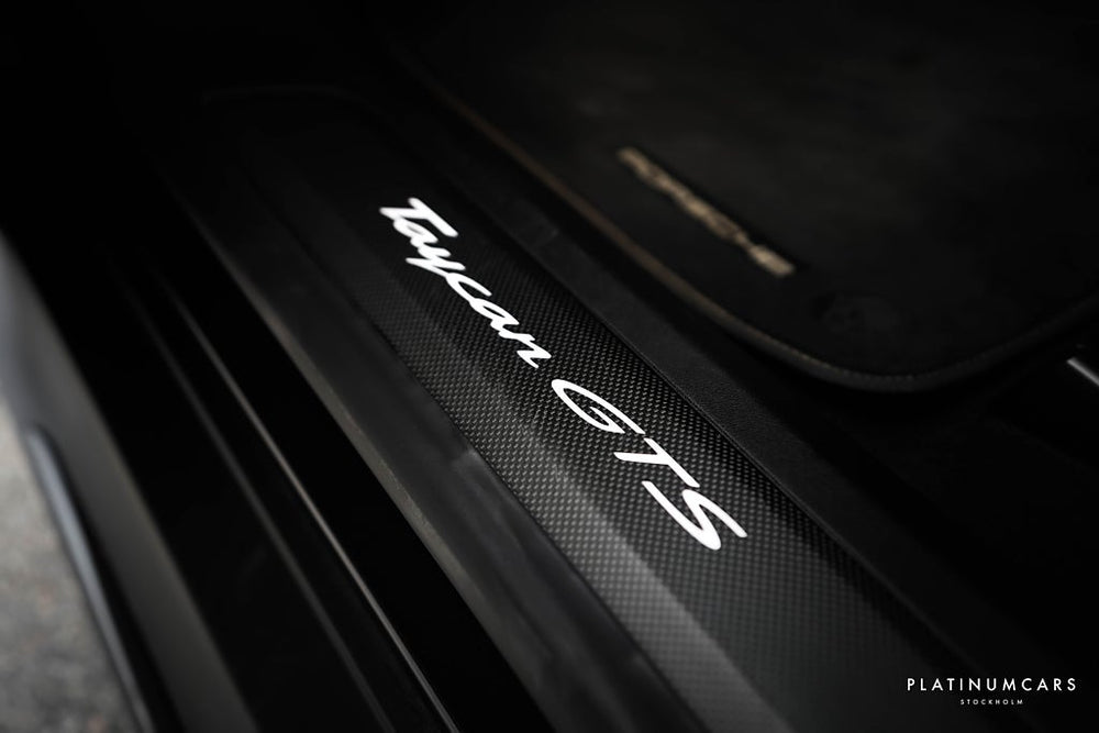 Porsche Taycan GTS Sport Turismo / SportDesign Carbon / Sv.Såld