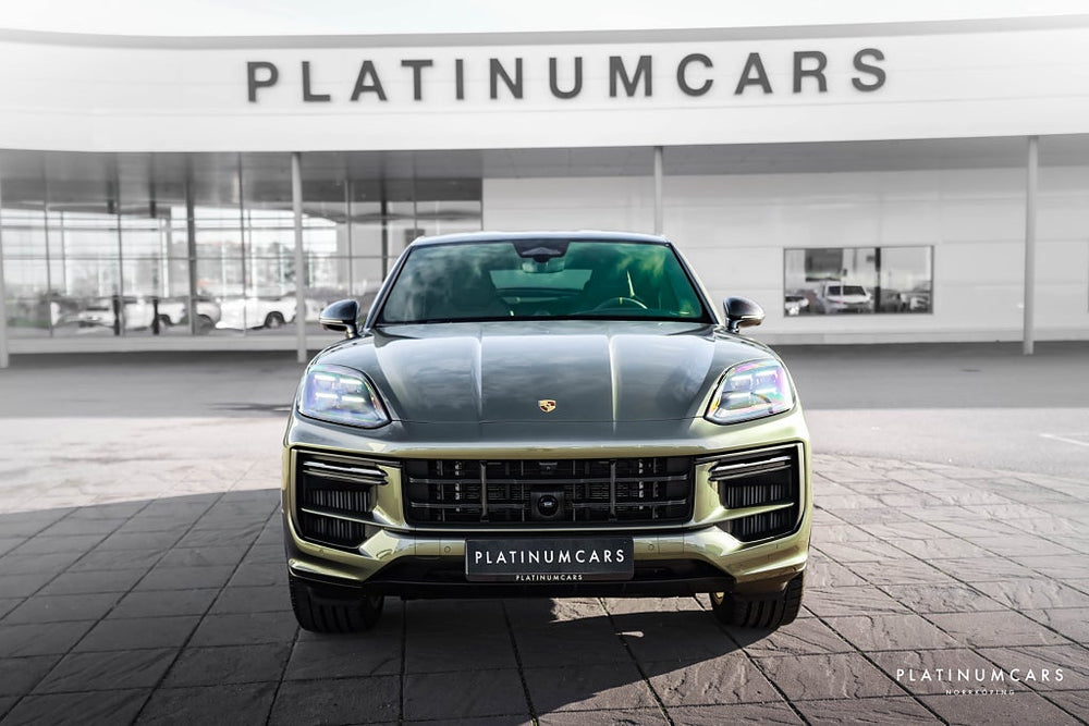 Porsche Cayenne Turbo GT E-hybrid Coupé 739hk / Sv.såld / PTS / LÅGA MIL