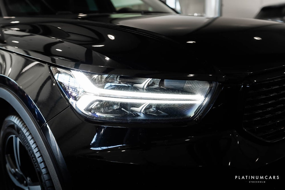Volvo XC40 T5 Recharge R-Design / LEASEBAR / Värmare / Dragkrok