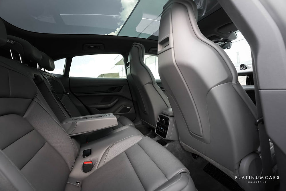 Porsche Taycan 4S Cross Turismo 2025 / BOSE / HUD / Pano / SPEC