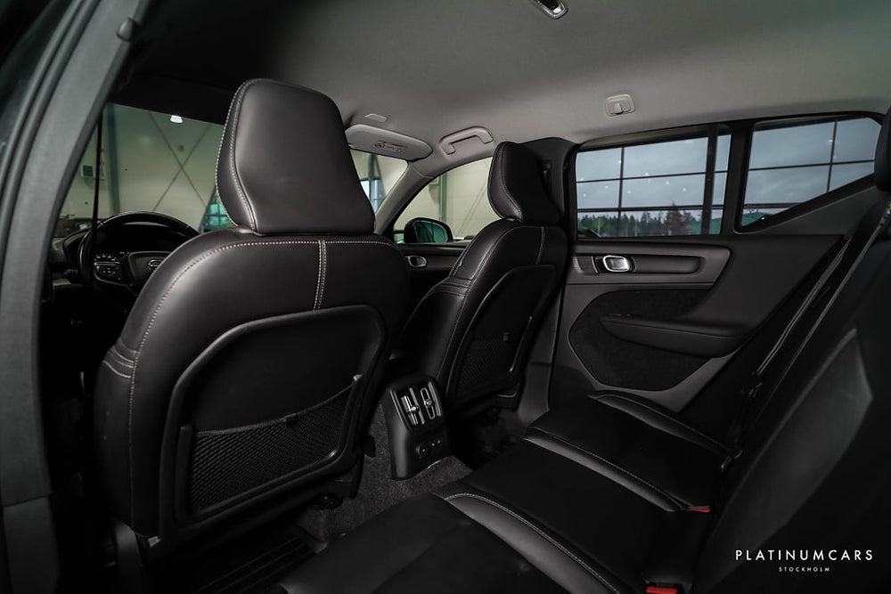 Volvo XC40 Recharge T5 Inscription / LEASEBAR / Värmare / Dragkrok