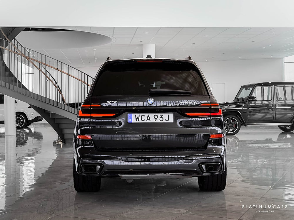 BMW X7 M Sport Pro Exclusive | B&W | 23" | Massage | Se Spec