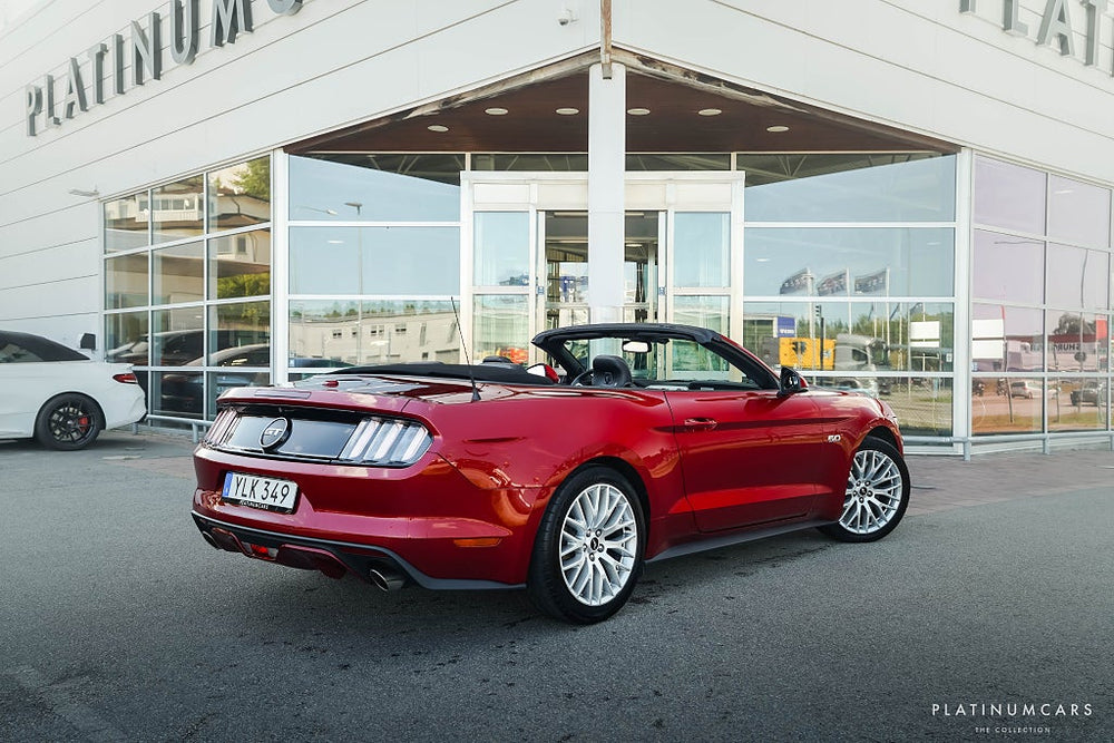 Ford Mustang GT Convertible 421hk / Sv.Såld / Shaker / Ruby Red