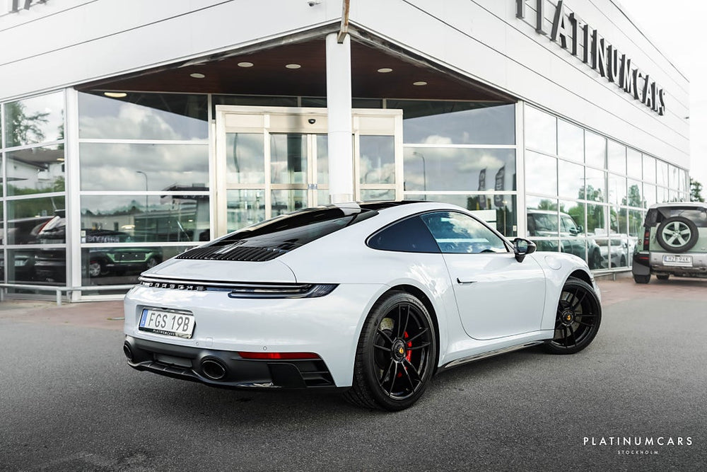 Porsche 911 992 Carrera GTS 480hk / Skalstolar / Kolfiber / Manuell