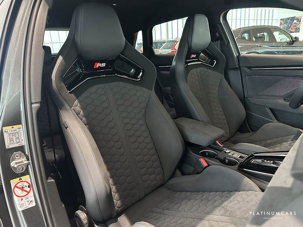 Audi RS3 SPORTBACK 400HK / SV.SÅLD / SKALSTOL / KOLFIBER