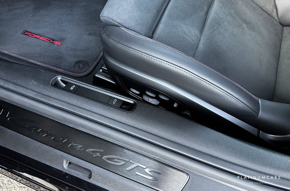 Porsche 911 992.2 Carrera 4 GTS 540hk / Matrix / Titan / Kolfiber