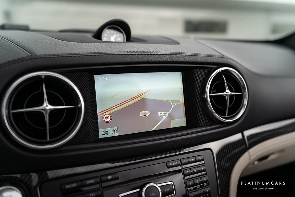 Mercedes-Benz SL 63 AMG 5.5 V8 537hk / Taklucka / Kolfiber