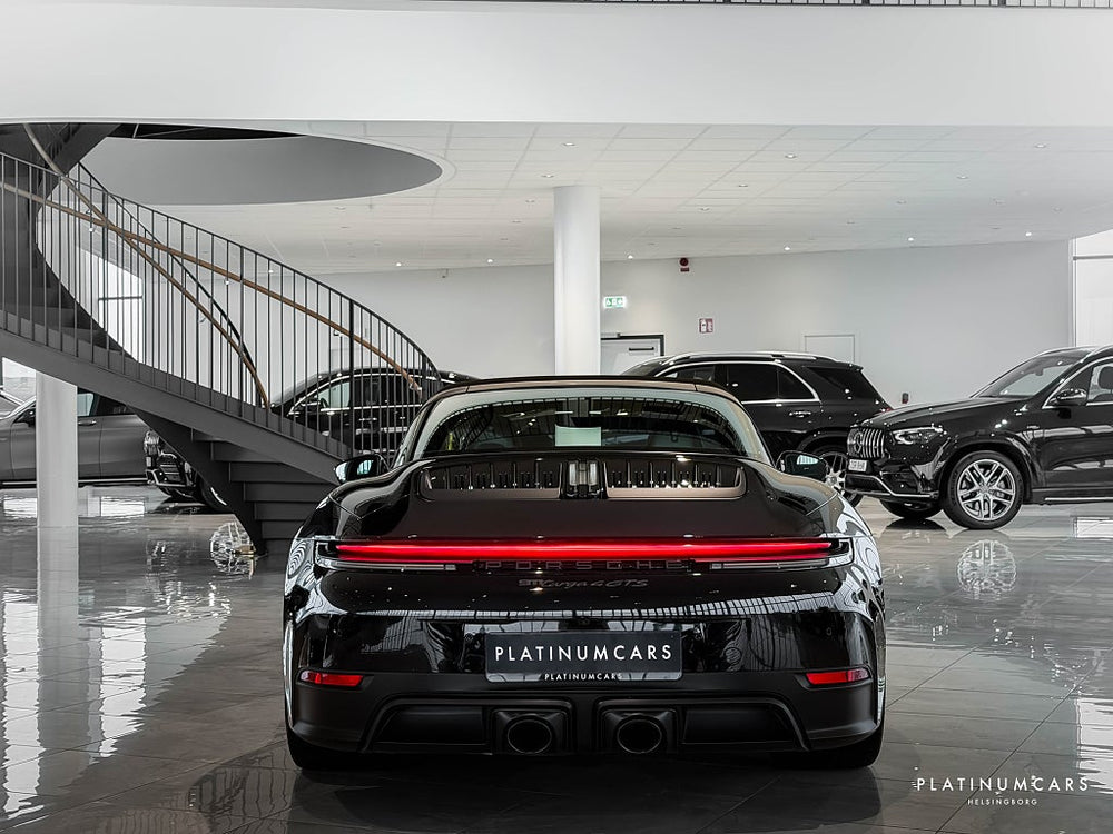 Porsche 911 992.2 Targa 4 GTS PDK 2026 / Kolfiber / Lift / Matrix