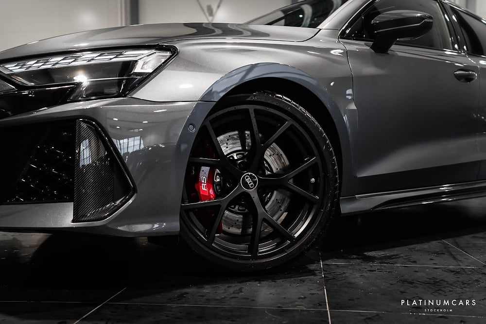 Audi RS3 Sportback 400hk 2026 / Kolfiber / Pano / RS Avgas