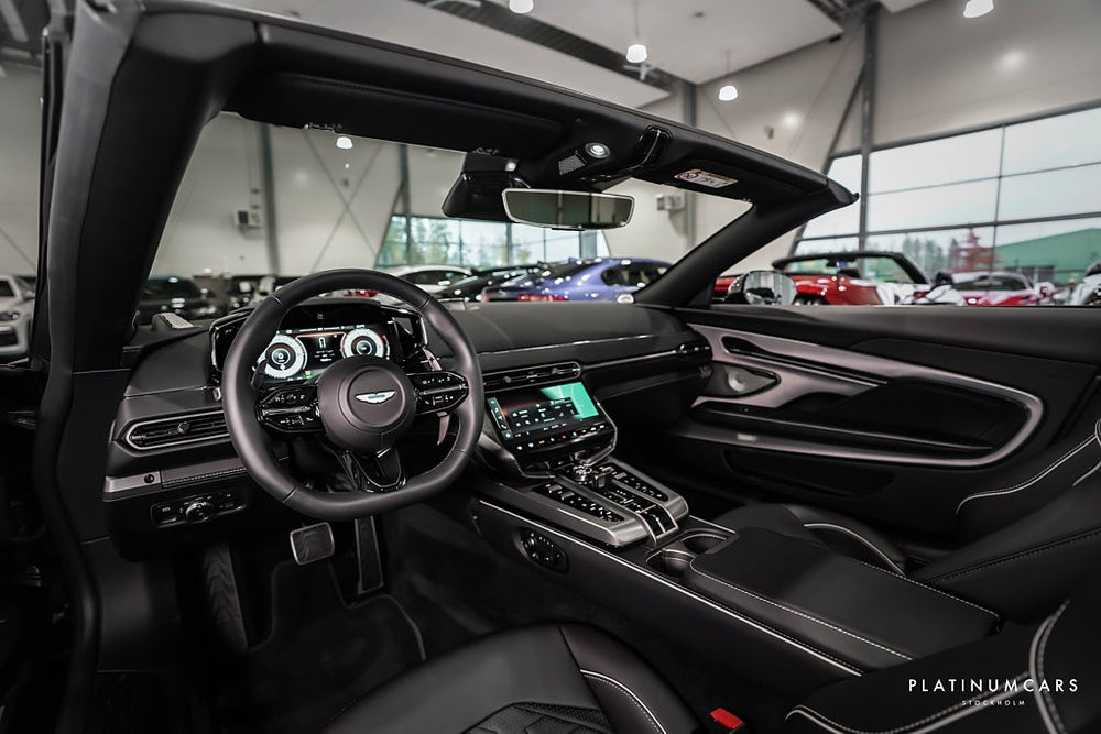 Aston Martin Vanquish Volante V12 835hk 2026