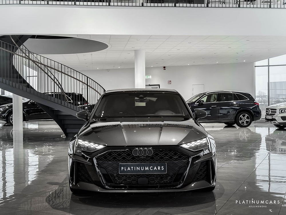 Audi RS3 SPORTBACK 400HK / SV.SÅLD / SKALSTOL / KOLFIBER